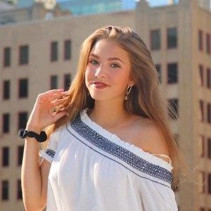 Meet your Posher, Sydney